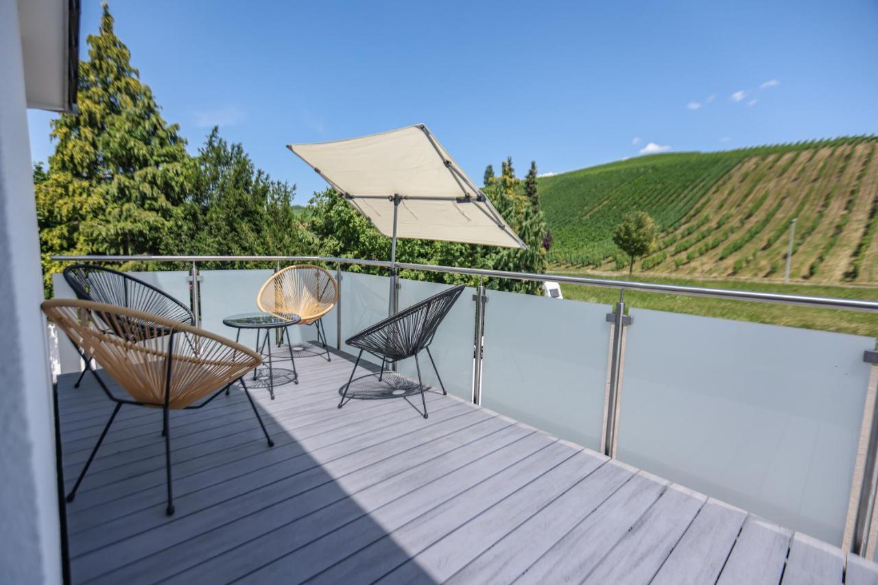 Penthouse-Wohnung I 100 Qm I Blick Auf Die Weinreben I Nespresso I Emma Matratzen Auggen Extérieur photo